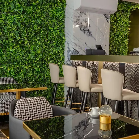 ホテル Aslan Gold ヴァルナ