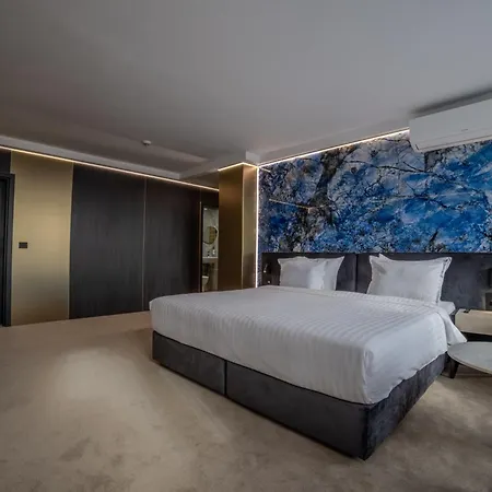 Aslan Gold فارنا