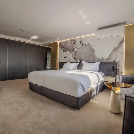 Aslan Gold Hotel